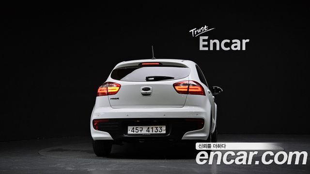 Kia pride из Кореи Encar