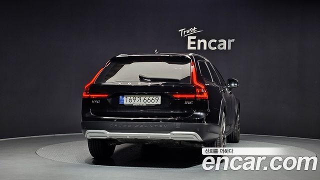Volvo V90 из Кореи Encar