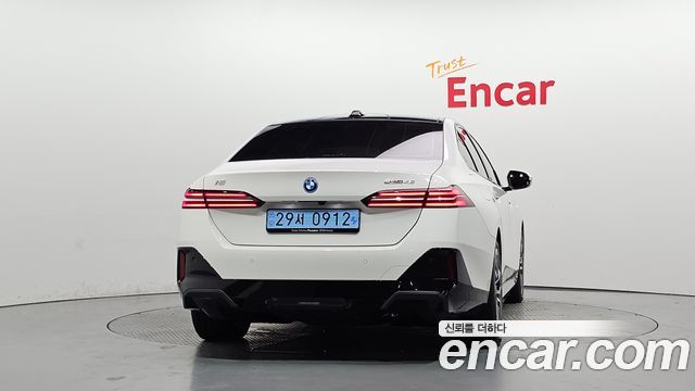 BMW i5 из Кореи Encar