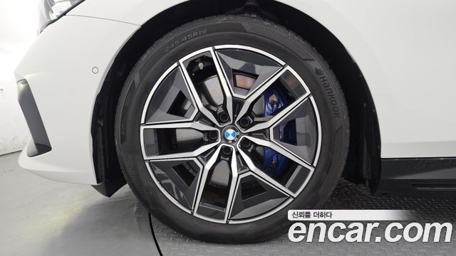 BMW i5 из Кореи Encar