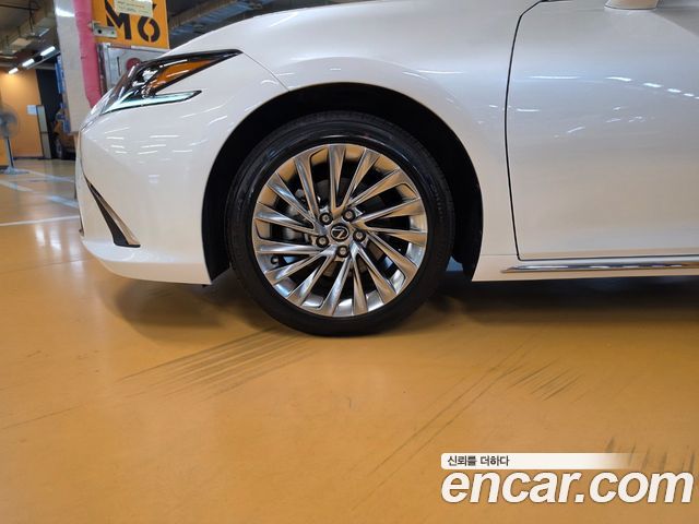 Lexus ES из Кореи Encar