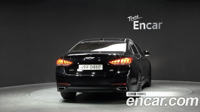 Hyundai Genesis из Кореи Encar
