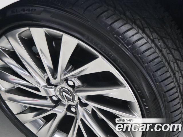 Lexus ES из Кореи Encar