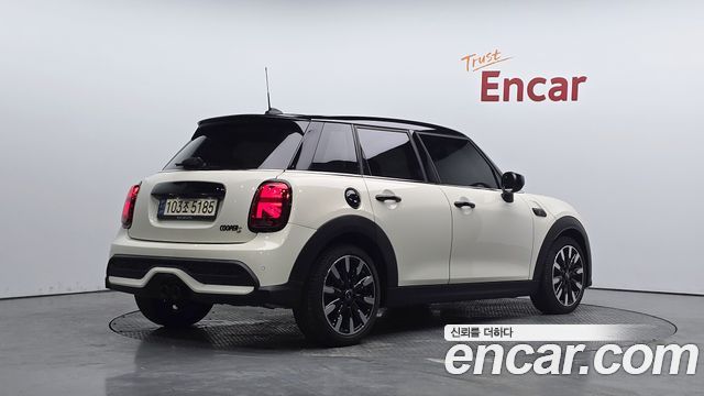 Mini Cooper из Кореи Encar