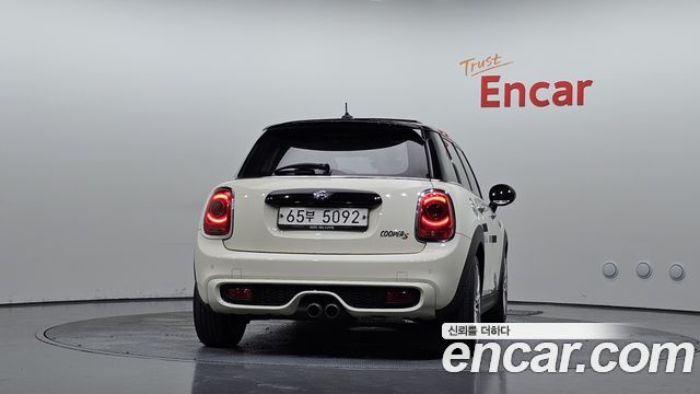 Mini Cooper из Кореи Encar