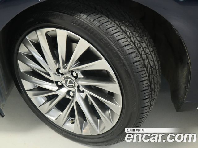 Lexus ES из Кореи Encar