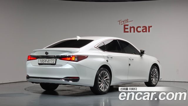 Lexus ES из Кореи Encar