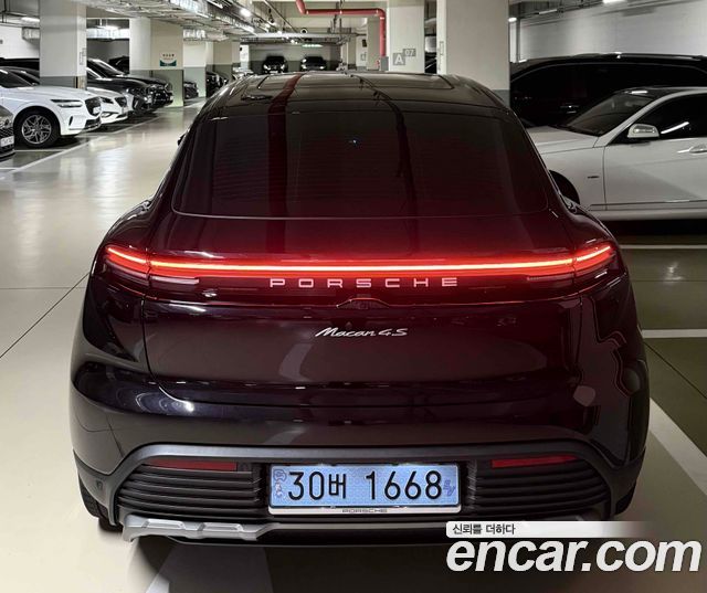Porsche Macan из Кореи Encar