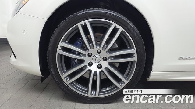 Maserati Ghibli из Кореи Encar