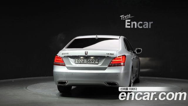 Hyundai Equus из Кореи Encar