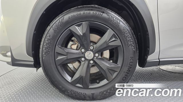 Lexus NX из Кореи Encar