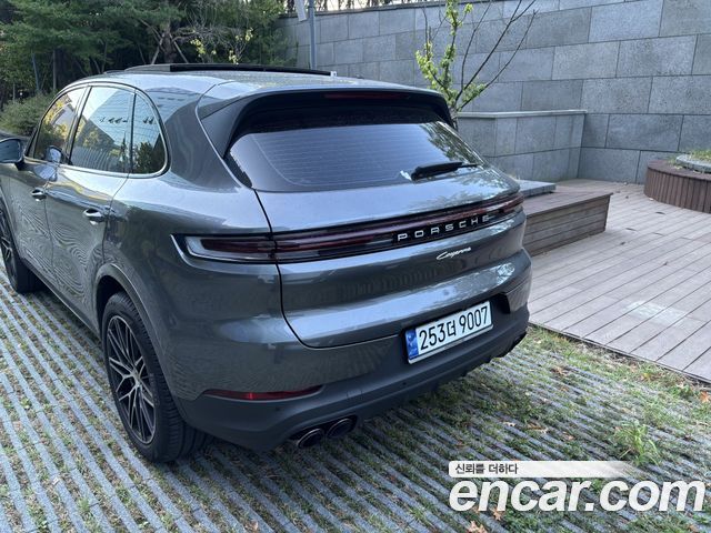 Porsche Cayenne 3.0 — пробег 12 640 км — фото 2 из 3