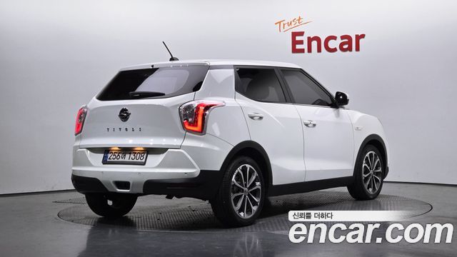 Ssangyong TIBOLI из Кореи Encar
