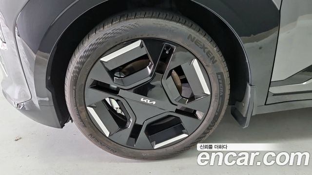 Kia EV3 из Кореи Encar