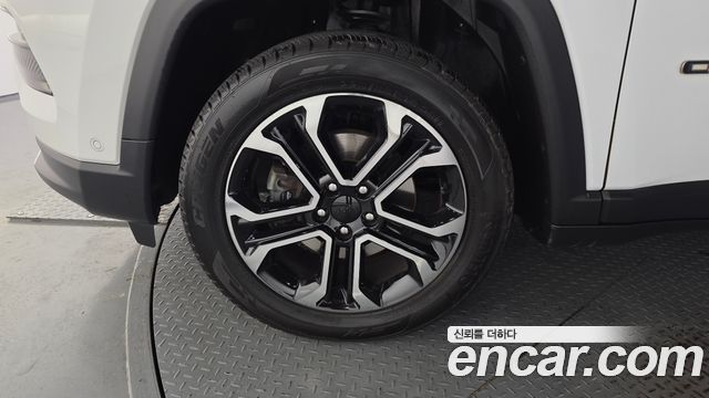 Jeep Compass из Кореи Encar