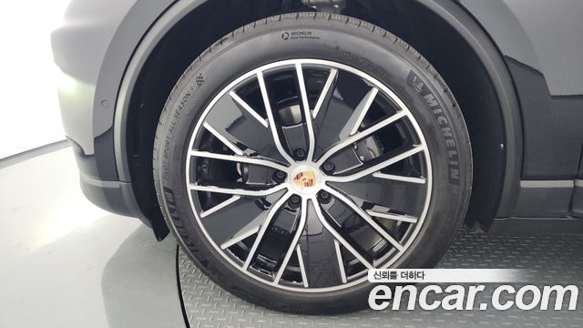 Porsche Macan из Кореи Encar