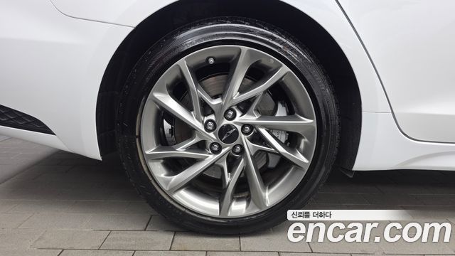 Genesis G70 из Кореи Encar