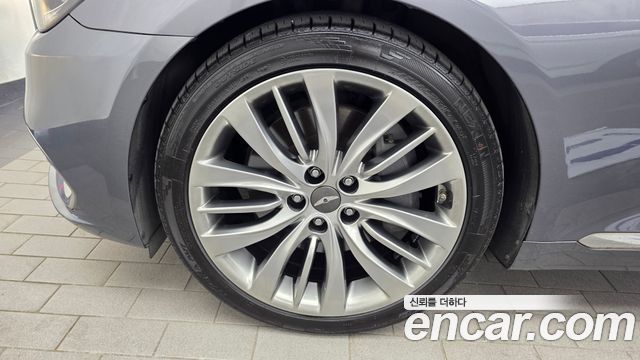 Hyundai Genesis из Кореи Encar
