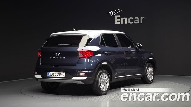 Hyundai Venue из Кореи Encar