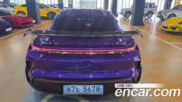 Porsche Taycan из Кореи Encar