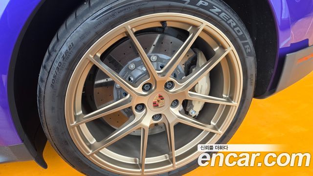 Porsche Taycan из Кореи Encar