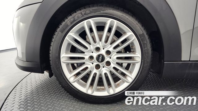 Mini Cooper из Кореи Encar