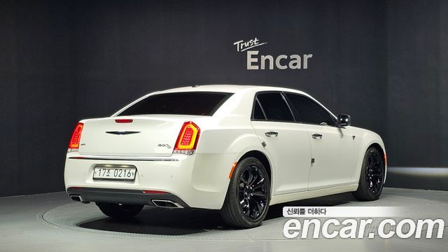 Chrysler 300C из Кореи Encar