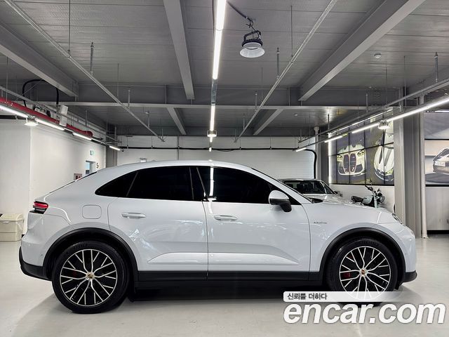 Porsche Macan из Кореи Encar