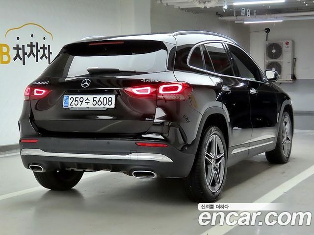 Mercedes-Benz GLA-Class из Кореи Encar