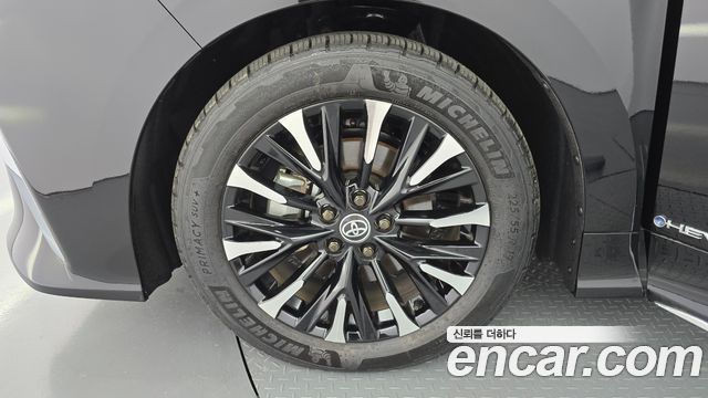 Toyota Alphard из Кореи Encar