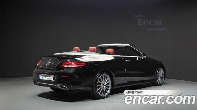 Mercedes-Benz C-Class из Кореи Encar
