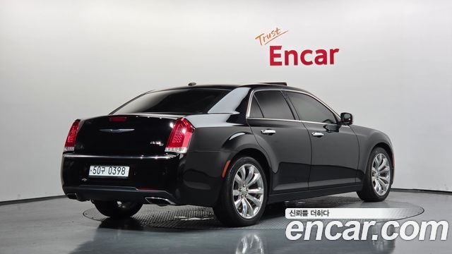 Chrysler 300C из Кореи Encar