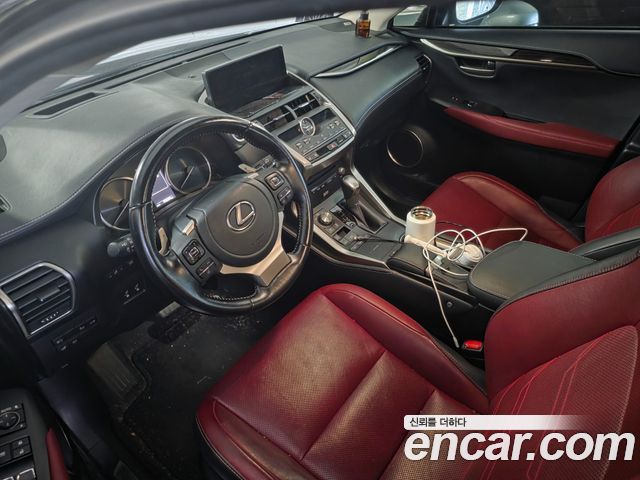 Lexus NX Executive — пробег 99 089 км — фото 4 из 5