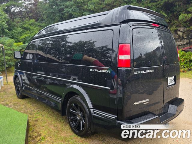 Chevrolet Express Van из Кореи Encar