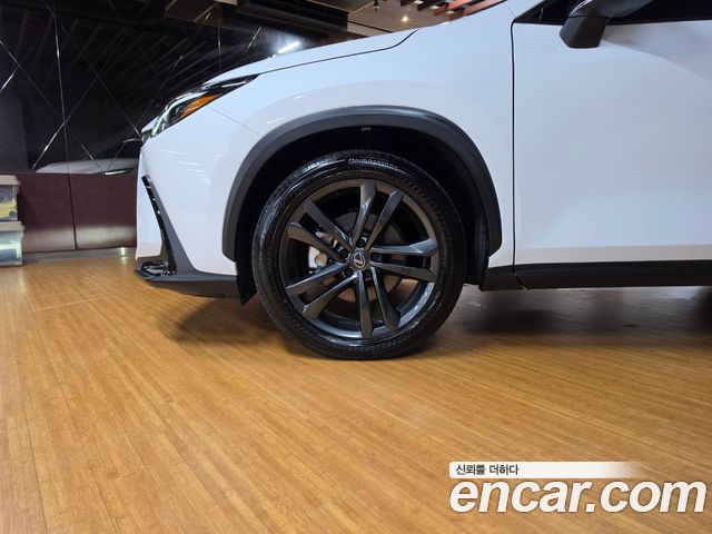 Lexus NX из Кореи Encar