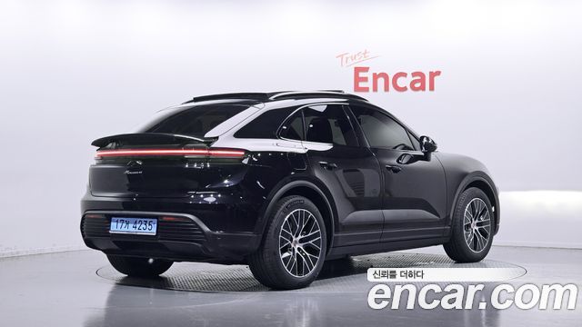 Porsche Macan из Кореи Encar