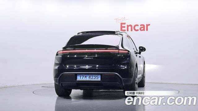 Porsche Macan из Кореи Encar
