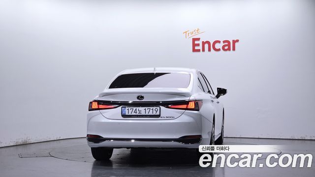 Lexus ES из Кореи Encar
