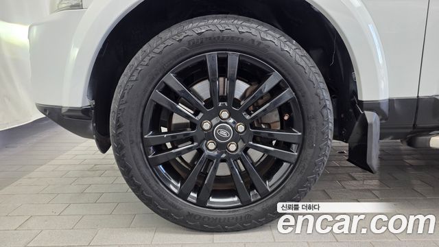 Land Rover Discovery 3.0 SDV6 HSE — пробег 227 621 км — фото 5 из 5