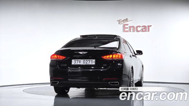 Hyundai Genesis из Кореи Encar