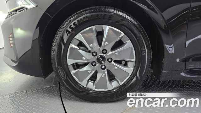 Kia K5 Trendy — пробег 36 700 км — фото 5 из 5