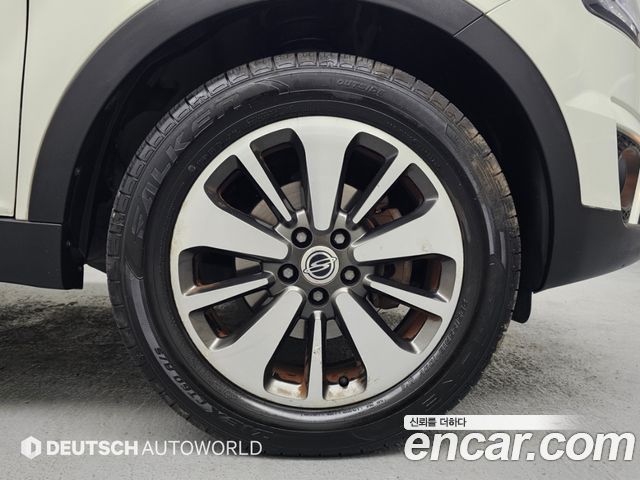 Ssangyong KORANDO 2.0 CVX 4WD High-Deluxe — пробег 179 854 км — фото 5 из 5