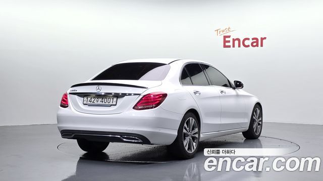 Mercedes-Benz C-Class из Кореи Encar