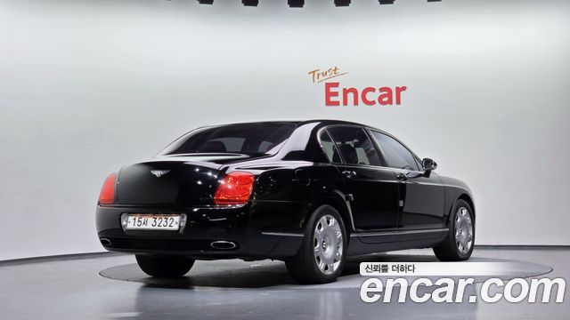 Bentley Flying Spur из Кореи Encar