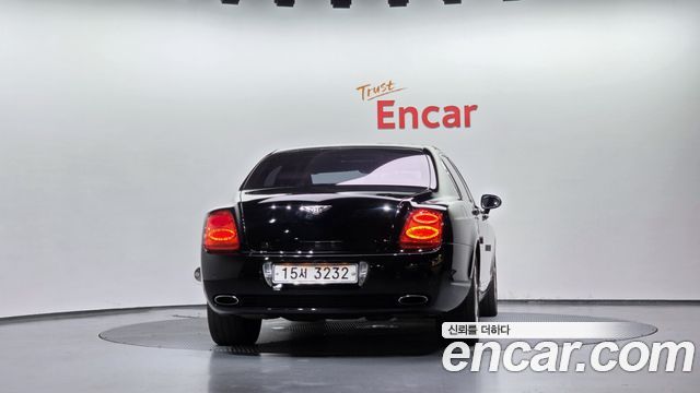 Bentley Flying Spur из Кореи Encar
