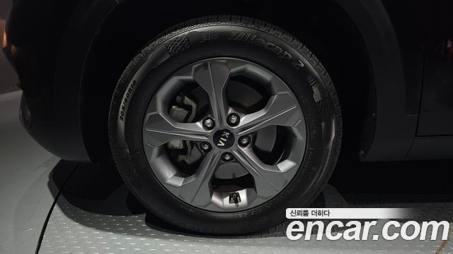 Kia Seltos из Кореи Encar
