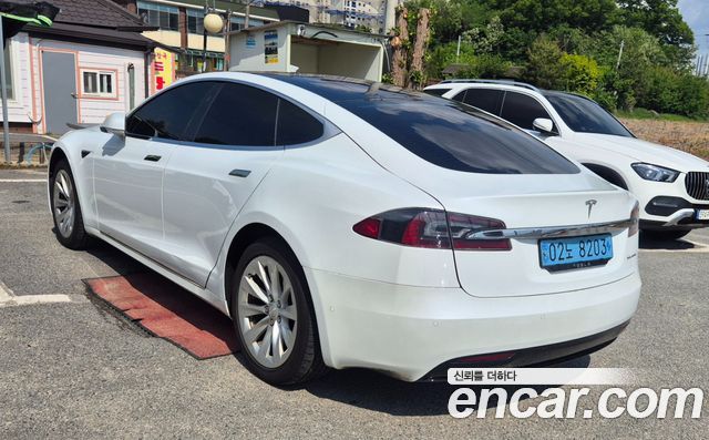 Tesla Model S из Кореи Encar