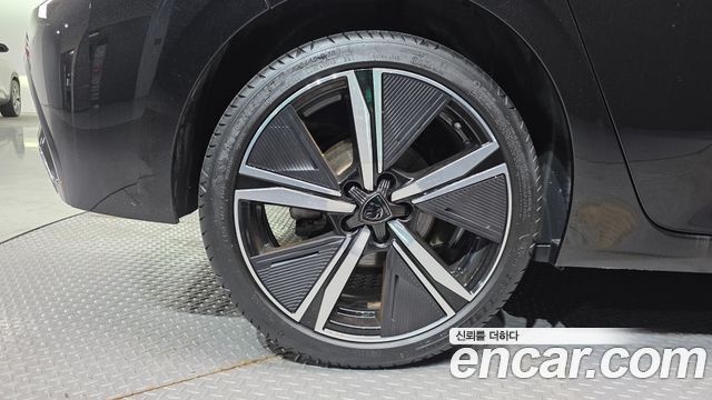 Peugeot 308 из Кореи Encar