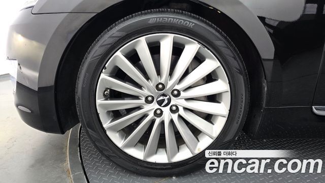 Hyundai Equus из Кореи Encar