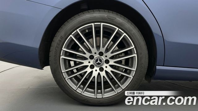 Mercedes-Benz C-Class из Кореи Encar